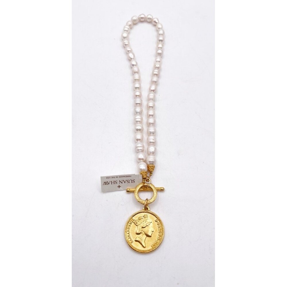 NWT Susan Shaw Queen Elizabeth Coin On Pearl Pendant Necklace Gold Tone USA
